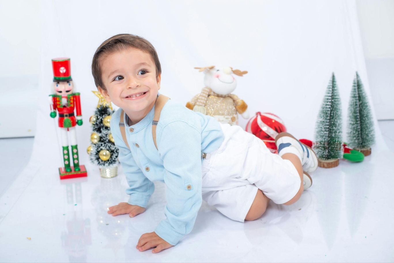 The Perfect Christmas Tree for an 8-Foot Ceiling